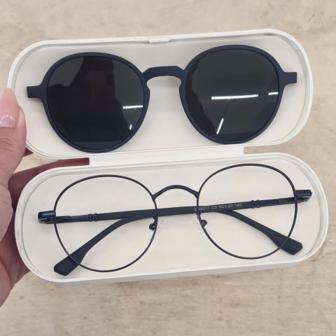 BS9011 - OCULOS CLIP-ON DANIEL AZUL ESCURO - comprar online