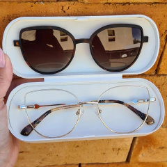 C0264 - OCULOS CLIP-ON MANU DOURADO COM ANIMAL PRINT