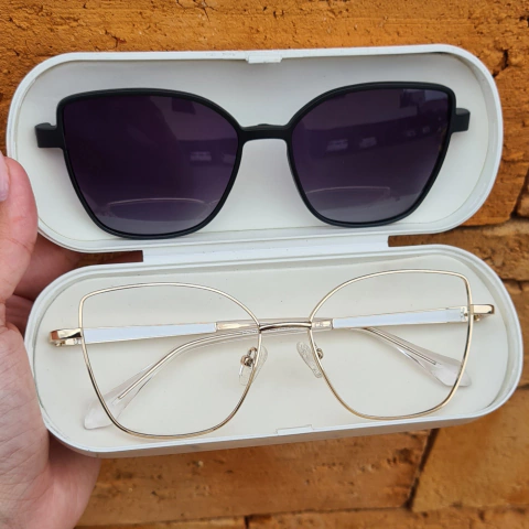 LQC0247 - OCULOS CLIP-ON MANUELA DOURADO - comprar online