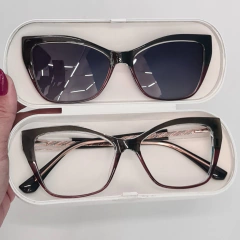 7701 - ÓCULOS CLIP-ON FELIPA PRETO COM DEGRADE VINHO na internet