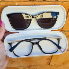 6571- ÓCULOS CLIP-ON DANI PRETO na internet