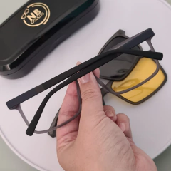 BC8103 - ÓCULOS CLIP-ON MARCOS CINZA TRANSLUCIDO - comprar online