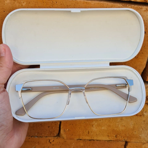 XC807 - ARMAÇÃO CONVENCIONAL MADALENA DOURADO COM NUDE - comprar online