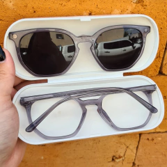 OM10023 - OCULOS CLIP-ON JULIAN CINZA TRANSLUCIDO na internet