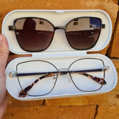 LQC0247 - OCULOS CLIP-ON MANUELA MARROM - comprar online