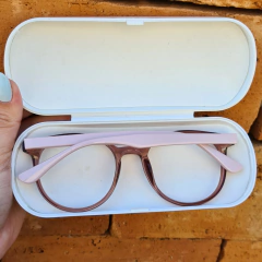 T709 - ARMAÇÃO CONVENCIONAL CASSANDRA ROSE TRANSLUCIDO na internet