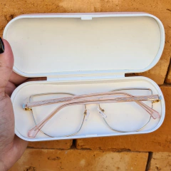 8977 - ARMAÇÃO CONVENCIONAL LAIS ROSE na internet