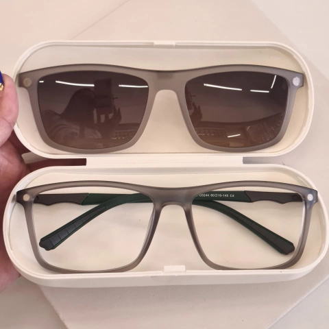 C0244 - OCULOS CLIP-ON ALARIC CINZA TRANSLUCIDO COM VERDE - comprar online