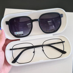 C0229 - OCULOS CLIP-ON JULLIAN PRETO - comprar online