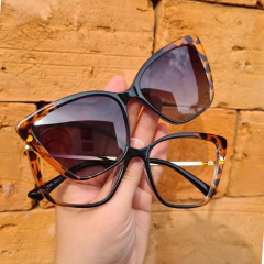 CP056 - ÓCULOS CLIP-ON ELZA MARIA na internet