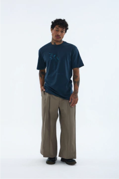 Camiseta Vaso x Sygov - Azul Petróleo - comprar online