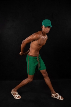 Shorts Ouro Verde