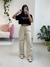 T-shirt Cropped Weakness na internet