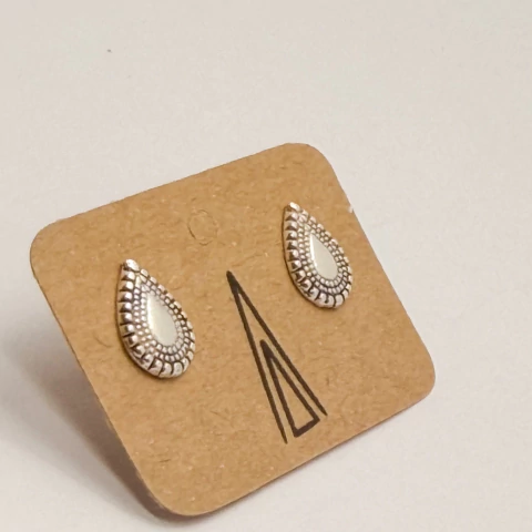 brinco prata bali gota trabalhada / 1,3 cm