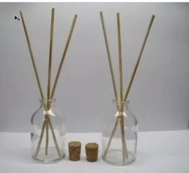 Botella de vidrio con tapón de corcho x 100 ML.