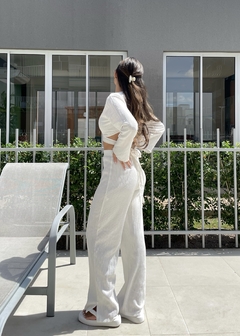 CALÇA WIDE LEG BALI na internet