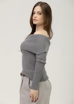 Imagem do BLUSA OMBRO A OMBRO CINZA