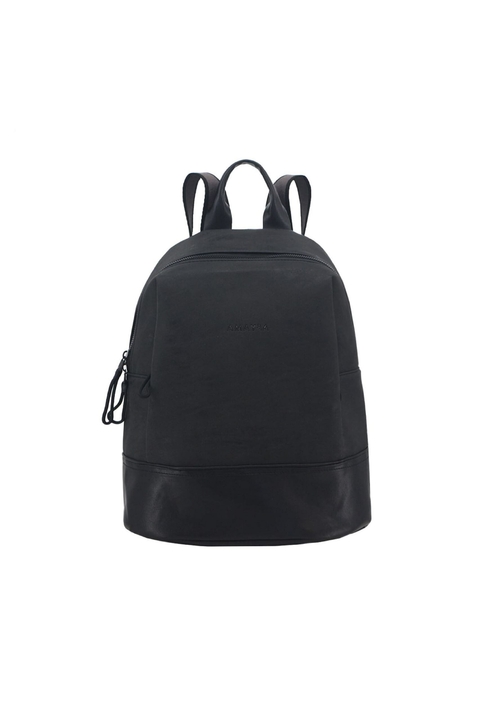 Mochila de eco cuero con pliegue efecto gastado (C2666)