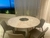 Mesa de Jantar 1,60m de diâmetro modelo Aris - Jader Almeida (4642) - comprar online