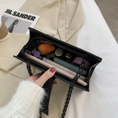 Bolsa de Ombro Com Corrente Moderna - Bolsa Feminina com Corrente Elegante - loja online