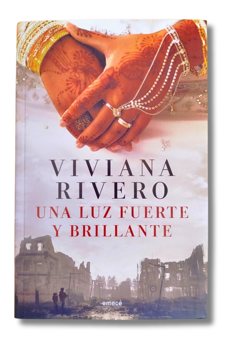 Una luz fuerte y brillante / Viviana Rivero (nuevo)