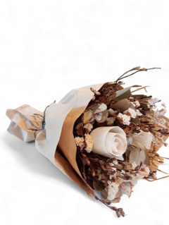 Ramo Floral Helena - comprar online