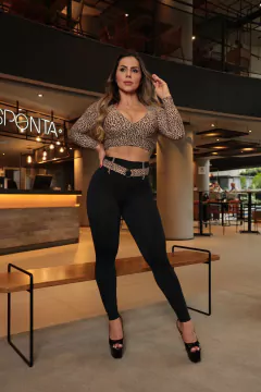 CONJUNTO LEGGING PRETA CINTO ELEGANCE TOP ONÇA EMPINA BUMBUM EXCLUSIVO