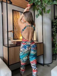 MACACÃO ELEGANCE ANIMALE EXCLUSIVO - comprar online