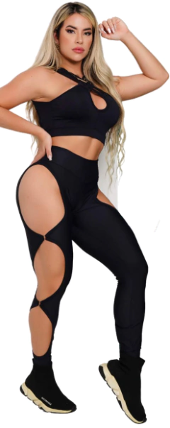 CONJUNTO PRETO FUSO EMPINA BUMBUM ARGOLINHA COM TOP TIRAS CRUZADO