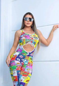 MACACÃO ELEGANCE CARTOONEXCLUSIVO - comprar online