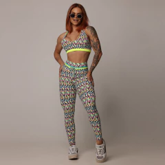 LEGGING EMPINA BUMBUM CODE COLORS EXCLUSIVA en internet