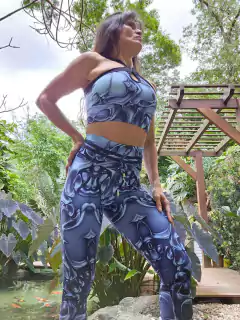 CONJUNTO PSICODELICO AZUL LEGGING EMPINA BUMBUM en internet