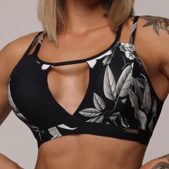 TOP FLORENÇA FLORESTA NEGRA EXCLUSIVO