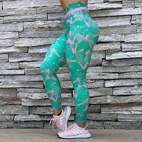 LEGGING COMUM FOLHAGEM COMPOSÊ VERDE EXCLUSIVA