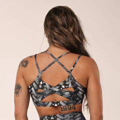 CONJUNTO TOP FLORENÇA COM LEGGING EMPINA BUMBUM FUTURISTA - comprar online