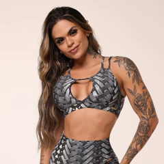 CONJUNTO TOP FLORENÇA COM LEGGING EMPINA BUMBUM FUTURISTA