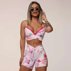 CONJUNTO TOP HYPE PATINS COM SHORT HYPE EMPINA BUMBUM PATINS EXCLUSIVA