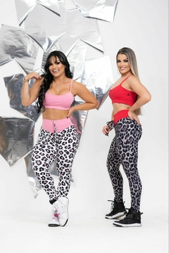 CONJUNTO VÁRIAS CORES LEGGING ONCINHA COM TOP ALCINHA LISO EXCLUSIVO na internet