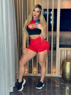 CONJUNTO SHORT RED E TOP PRETO COM RED DETALHE NO BUSTO EXCLUSIVO - MB Musa Fitness