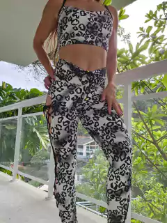 CONJUNTO COLMÉIA CORAÇÕES PRETO E BRANCO