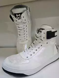 BOTA MB GIRL STAR BRANCA LIMITED EXCLUSIVA - buy online
