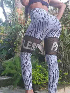 LEGGING TIGRE BRANCA DETALHE EM TELA EXCLUSIVO na internet