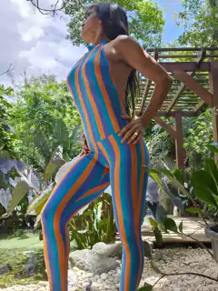 MACACÃO LOLLIPOP GOLINHA E COSTAS NUA AZUL COM LARANJA en internet