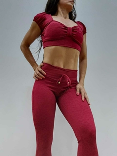 CONJUNTO COM LEGGING VÁRIAS CORES FELINE CIGANINHA MANGA PRINCESA EXCLUSIVO na internet