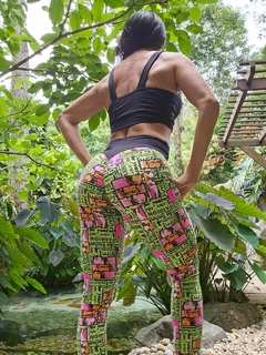 CONJUNTO LEGGING VÁRIAS ESTAMPAS CROPPED LISO na internet
