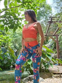 Imagem do CONJUNTO LEGGING VÁRIAS ESTAMPAS CROPPED LISO