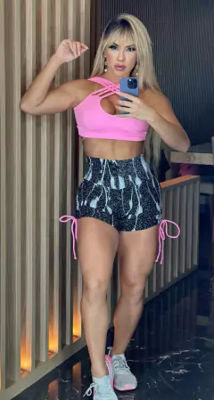 CONJUNTO SHORT JACQUARD ESTAMPADA COM TOP ROSABB CRUZADO EXCLUSIVO