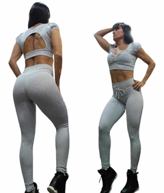 CONJUNTO COM LEGGING VÁRIAS CORES FELINE CIGANINHA MANGA PRINCESA EXCLUSIVO - comprar online
