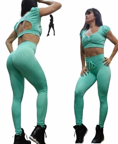 CONJUNTO COM LEGGING VÁRIAS CORES FELINE CIGANINHA MANGA PRINCESA EXCLUSIVO na internet