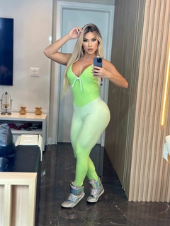 MACACÃO DEGRADÊ GREEN EXCLUSIVO na internet